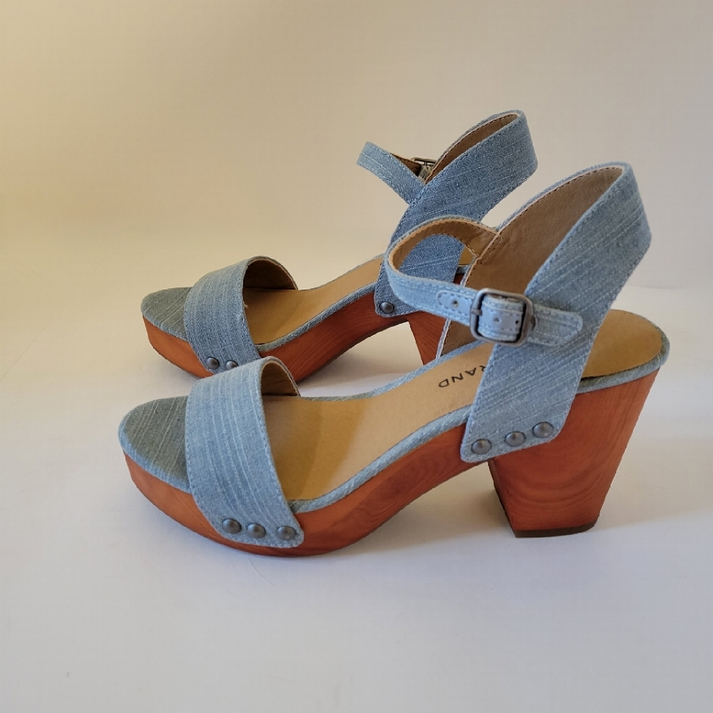 Lucky Brand Trisa slingback sandals  blue denim size 7